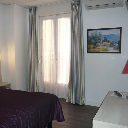 Parisien Szálloda Menton