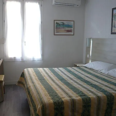 Szálloda Parisien Menton