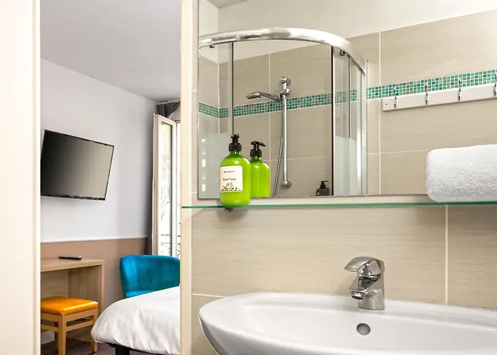 パリジャン 2* マントン