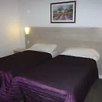 Parisien Szálloda 2*