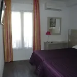 Parisien Hotel