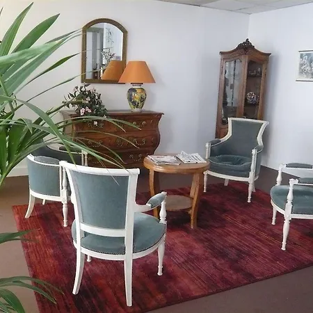 Parisien 2* Мантон