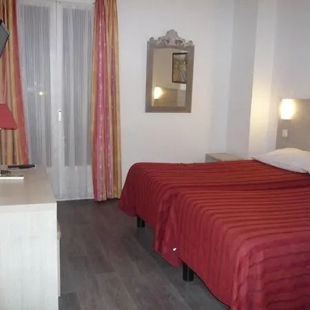 Hotel Parisien Mentona